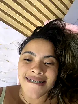 safadinhaquenteW online show from October 16, 4:48 am