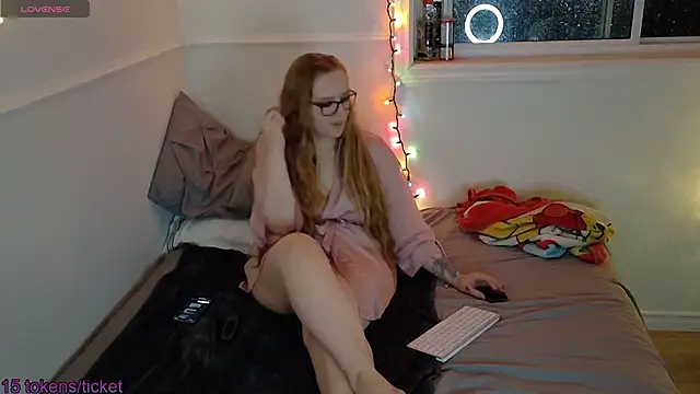 Pattyworld69 online show from December 19, 5:10 am