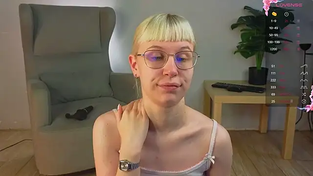 lovedrope online show from February 21, 7:09 am