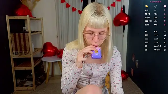 lovedrope online show from February 15, 7:51 am