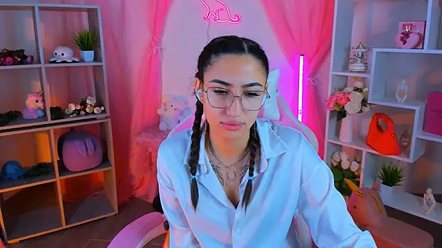 RebeckaThornton online show from November 6, 8:09 am