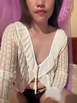 -Paige- online show from May 8, 11:39 pm