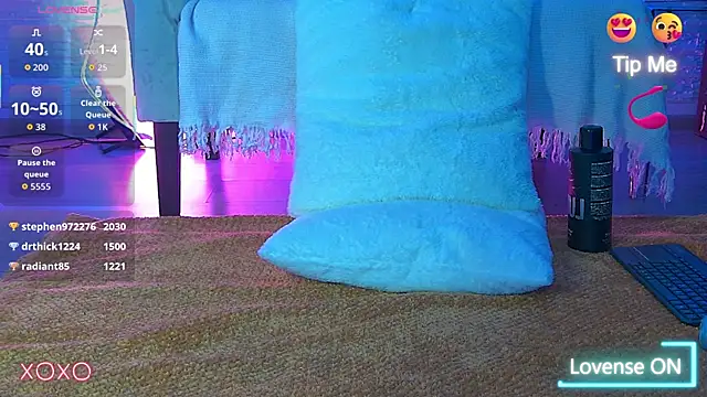 ArielFoxy online show from December 2, 3:14 pm