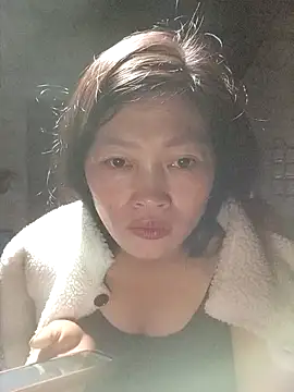 siusiu-00 online show from October 28, 8:57 pm