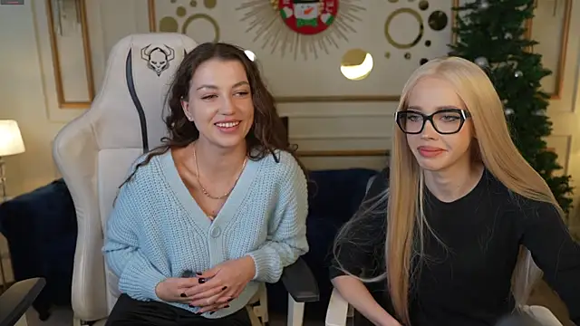 Jessica start online show from January 7, 11:24 am