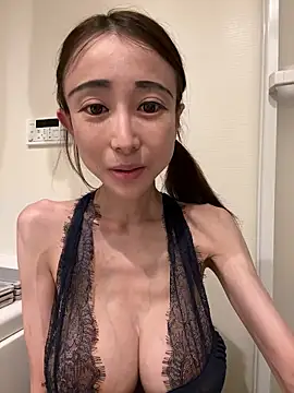 ericiii online show from December 18, 12:32 pm