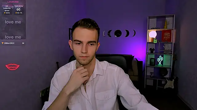 astren villo online show from December 19, 8:12 pm