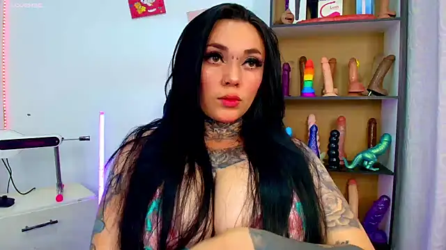 Elisce cloudd online show from April 11, 3:01 am