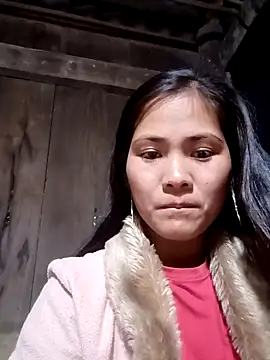 Lyssa-a online show from December 2, 10:06 am