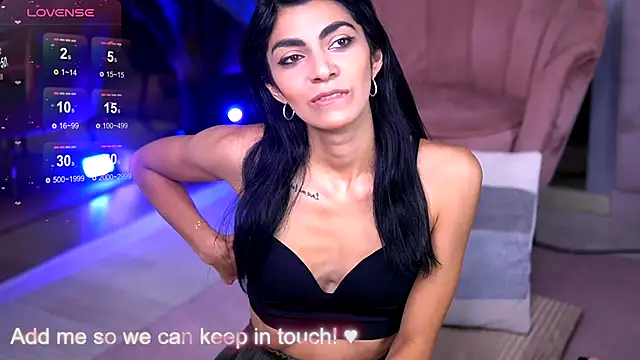 ReneeVoss online show from October 20, 3:53 am