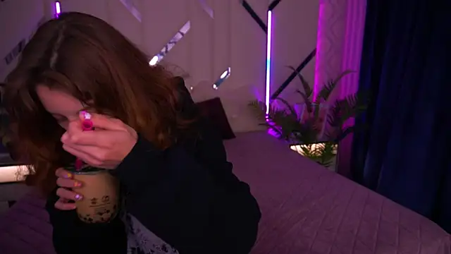 CuteeFoxy online show from December 5, 2:51 pm