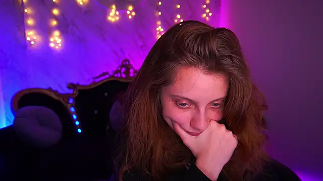 CuteeFoxy online show from January 17, 2:57 pm