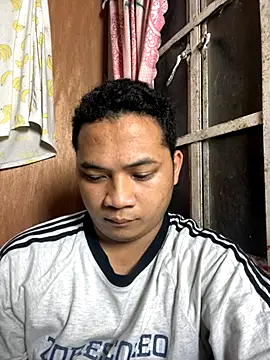 littleredbunny27 online show from October 14, 12:08 pm