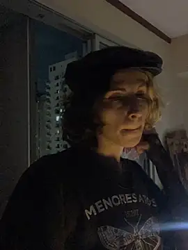 yvessblue online show from February 24, 11:25 pm