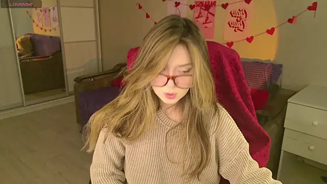 BellaSink online show from December 16, 5:46 am