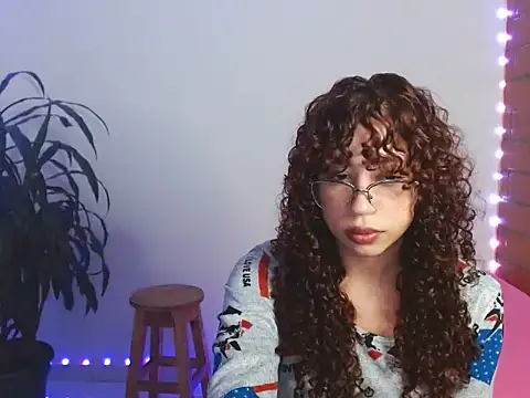 Medussa3033 online show from October 15, 10:12 pm