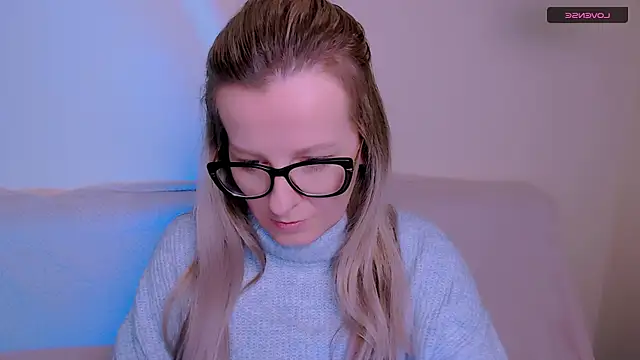 AllaLeomz online show from January 7, 8:18 am