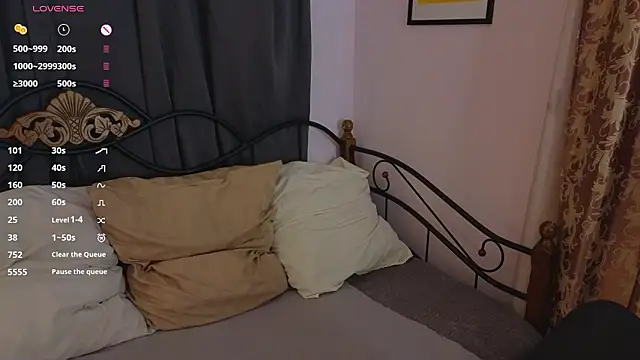 Grace Glend online show from March 6, 11:00 pm