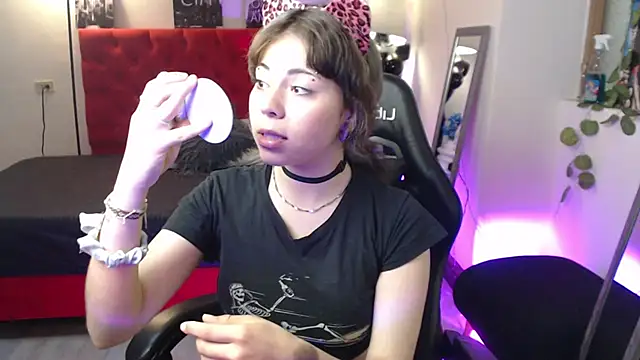 Insomniia  online show from October 24, 1:07 pm