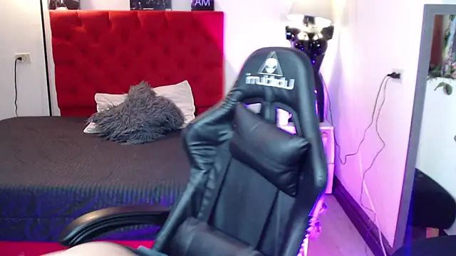 Insomniia  online show from October 17, 2:42 pm