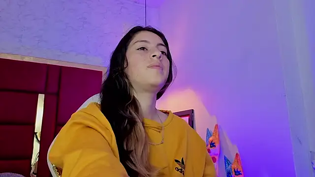 moon winy online show from March 27, 11:22 am