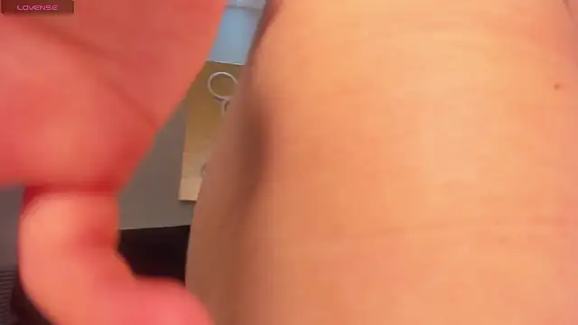 MeganCross1 online show from December 5, 4:12 am