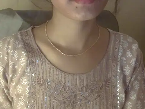 Shezi N online show from April 12, 8:50 am