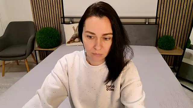 DitaNoir online show from February 26, 9:19 am