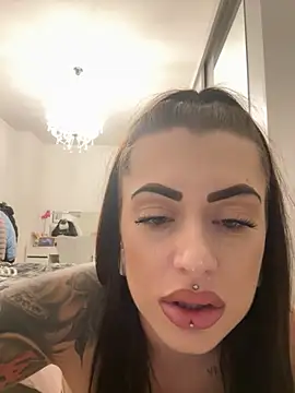 Barbie 1312 online show from October 29, 6:54 pm