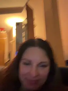 kinkysarahx online show from April 5, 6:51 pm