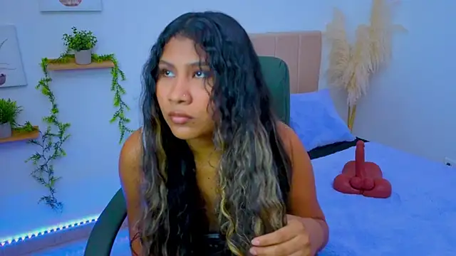 PaolaMedusa online show from October 20, 6:00 pm