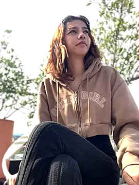 MiaaCute- online show from October 19, 8:11 pm