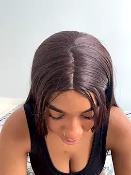 keylafisher  online show from October 17, 7:17 pm