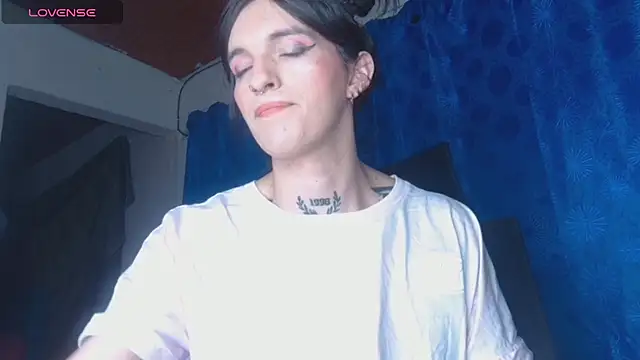 Scarlett crastrawberry online show from October 26, 6:03 pm