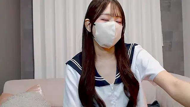 LOVE MIREI LOVE online show from February 10, 11:35 am