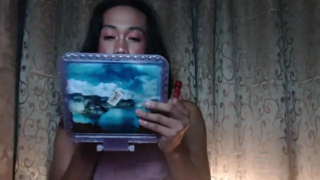 taylaxuxu online show from October 17, 5:49 pm