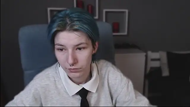 guitarandangell online show from October 20, 6:49 am