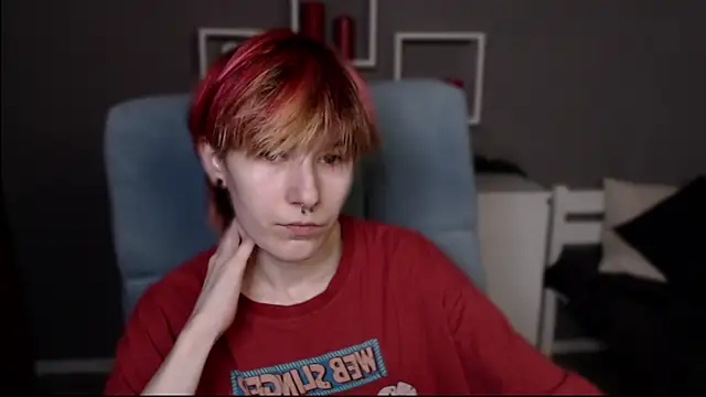 guitarandangell online show from April 3, 3:10 pm