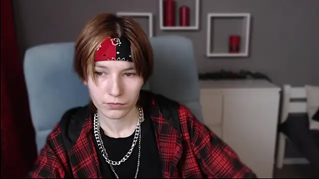 guitarandangell online show from January 5, 5:27 pm