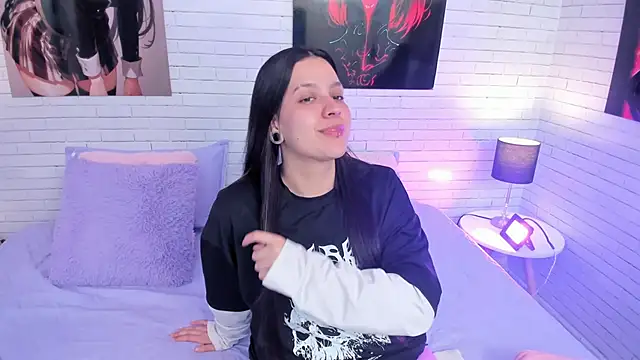 Zoe Murphy online show from November 28, 5:32 am