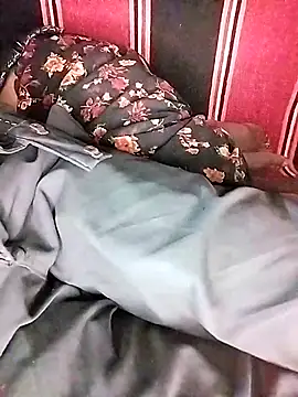 Hot cauple indian online show from January 15, 3:40 pm