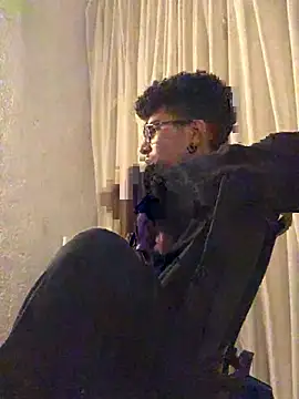 tian doyt69 online show from March 17, 5:55 am