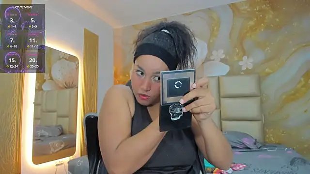 NahomiWalker  online show from February 28, 7:57 pm