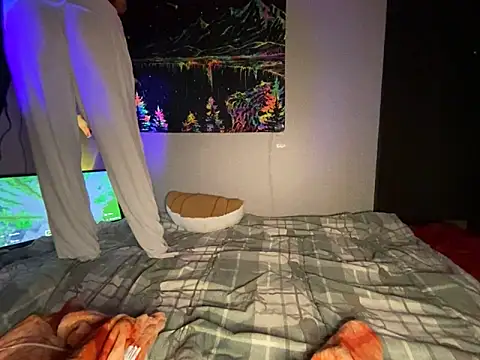 Thedeepwebcutie online show from February 16, 9:20 am