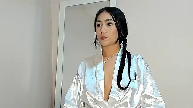 elissaWhite online show from May 2, 11:52 pm