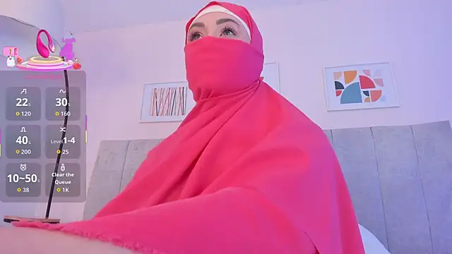 fatiima  online show from March 27, 7:14 pm