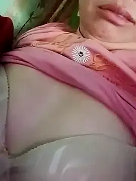 suka-bibi online show from November 19, 4:56 am