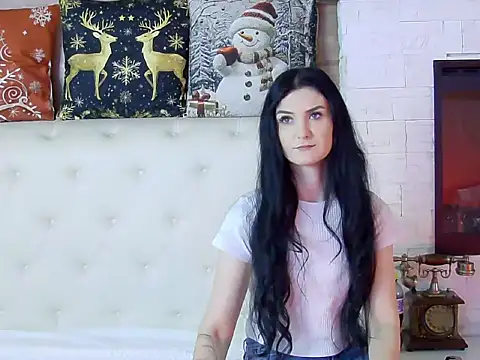 KendraNoir online show from December 17, 6:06 am