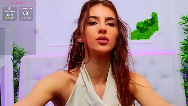 ElisaCharm online show from January 13, 3:45 am