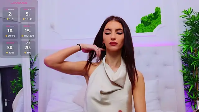 ElisaCharm online show from December 22, 3:31 am